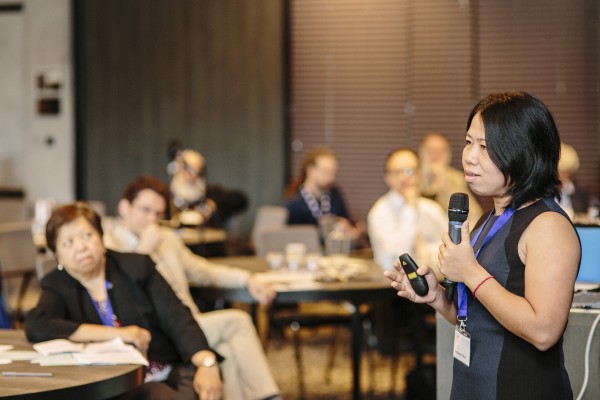 Sothany Chun, Geschäftsführerin bei First Finance Plc auf der Oikocredit Generalversammlung 2019. 